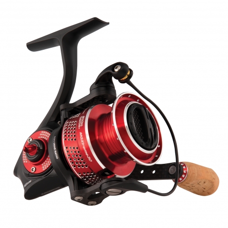 Abu Garcia Revo MGXtreme 2000 spinning reel