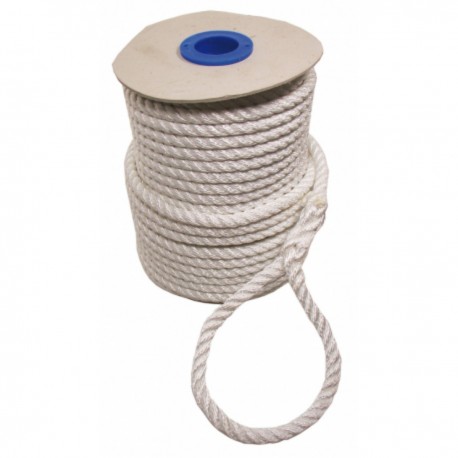 Twisted mooring rope with three strands